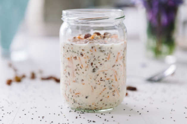 carrot cake overnight oats